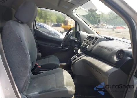 2013 Nissan Nv200 S z USA, uszkodzony, nr VIN 3N6CM0KN3DK697556